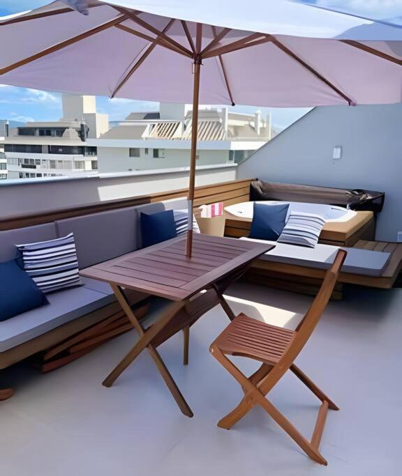 Apartamento Ape | Top1% Mundial No Airbnb | 230m Do Mar Florianópolis